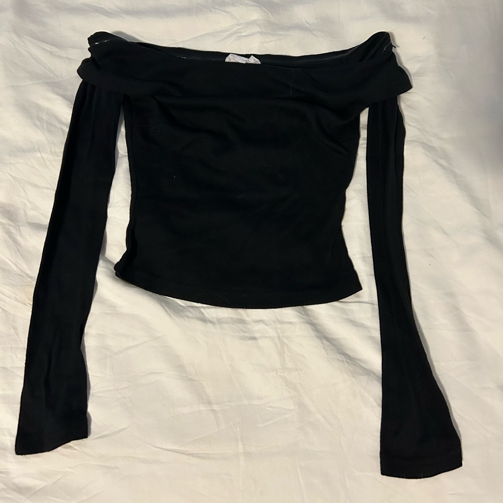 Long Sleeve Off the Shoulder Top Size XS